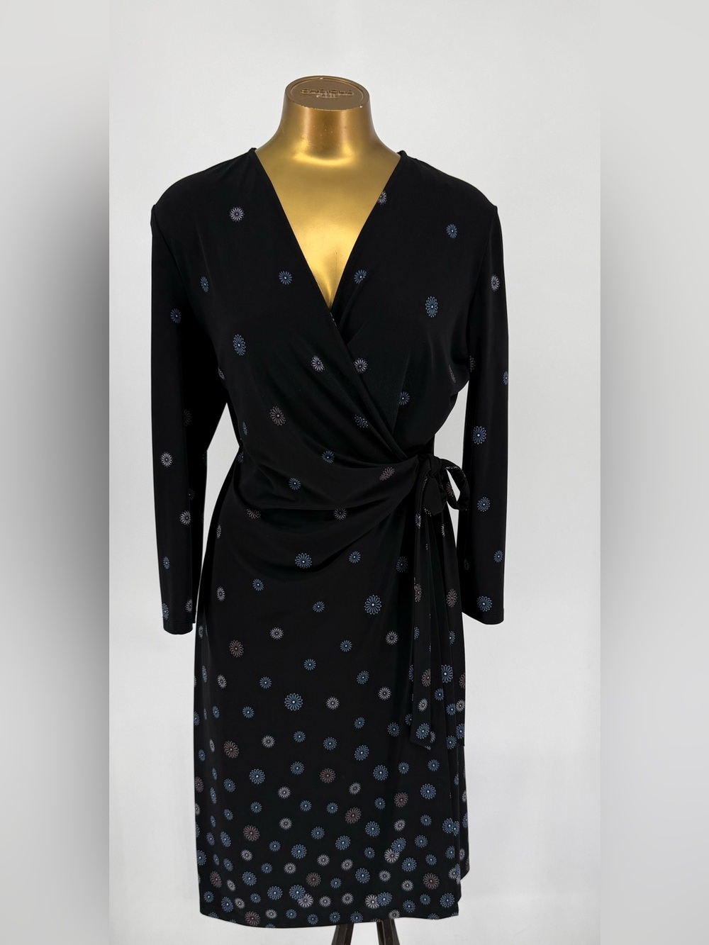 Anne Klein Black Wrap Floral Medallion Midi with Long Sleeves Size 6/8